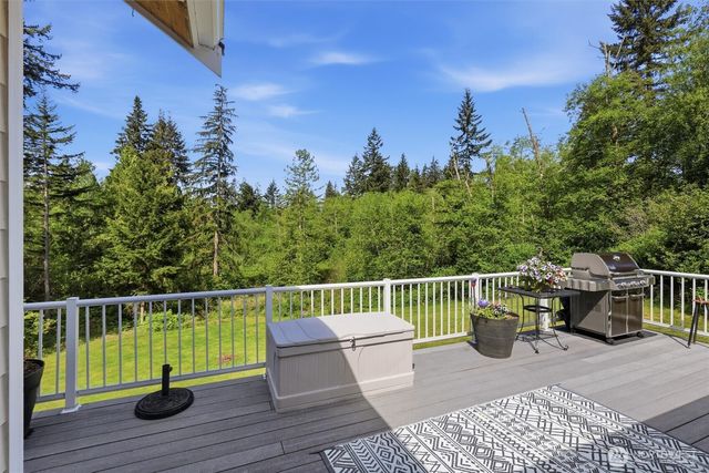 19310 95th Avenue NE, Arlington, WA 98223