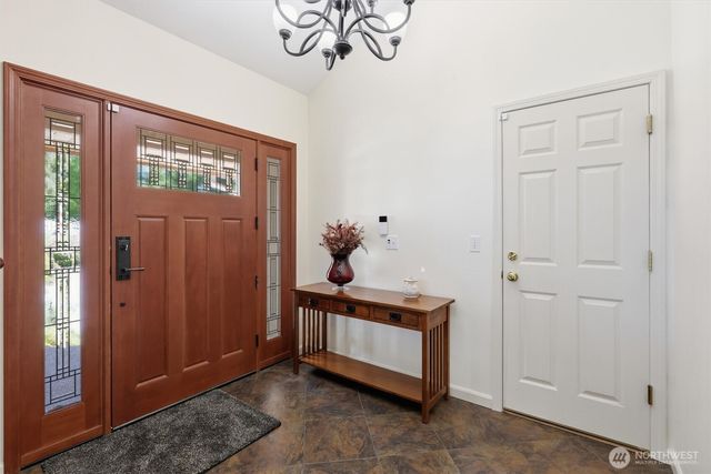 19310 95th Avenue NE, Arlington, WA 98223