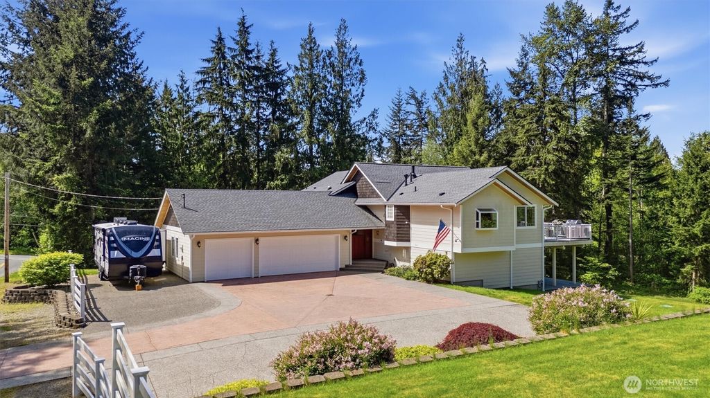 19310 95th Avenue NE, Arlington, WA 98223