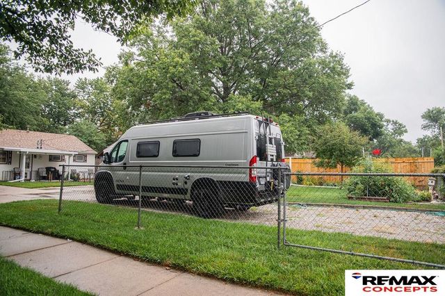 3901 Saint Paul Avenue, Lincoln, NE 68504