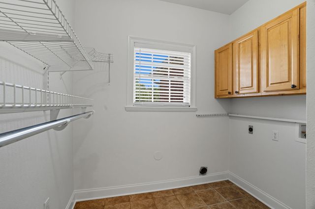 17 Peachtree Dr., Hattiesburg, MS 39402