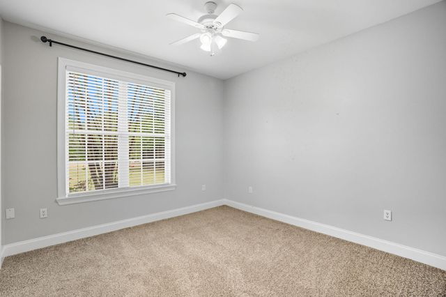 17 Peachtree Dr., Hattiesburg, MS 39402