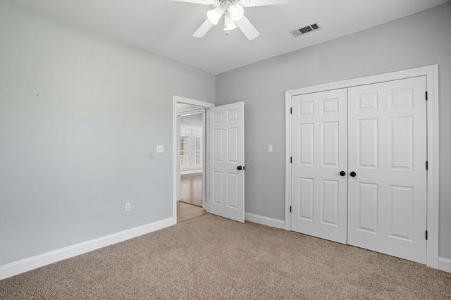 17 Peachtree Dr., Hattiesburg, MS 39402