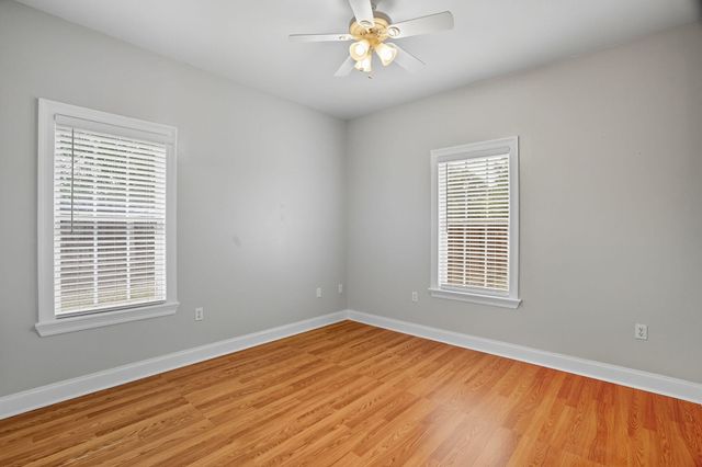 17 Peachtree Dr., Hattiesburg, MS 39402