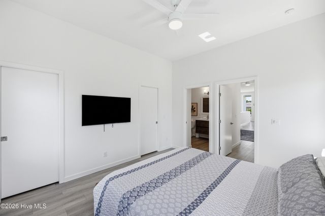 505 Greenville Avenue 1, Carolina Beach, NC 28428