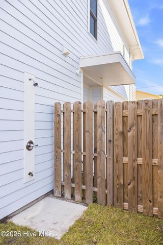 505 Greenville Avenue 1, Carolina Beach, NC 28428