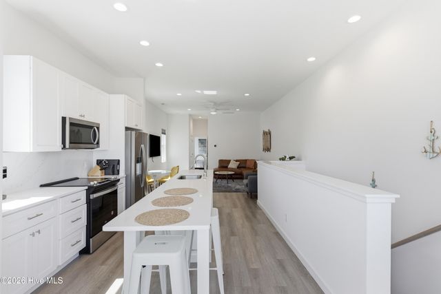 505 Greenville Avenue 1, Carolina Beach, NC 28428