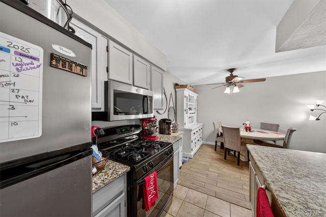 74 Homestead Vil Drive, Warwick, NY 10990