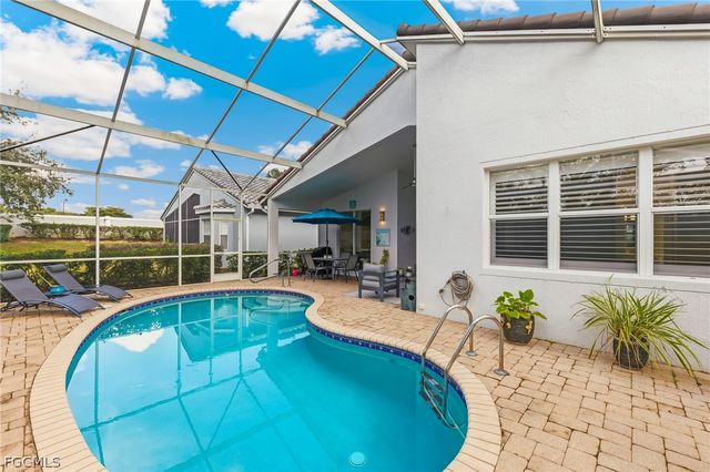 9004 Springview LOOP, Estero, FL 33928