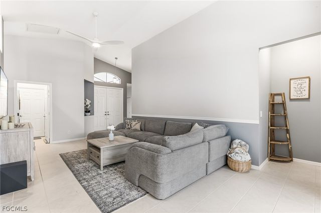 9004 Springview LOOP, Estero, FL 33928