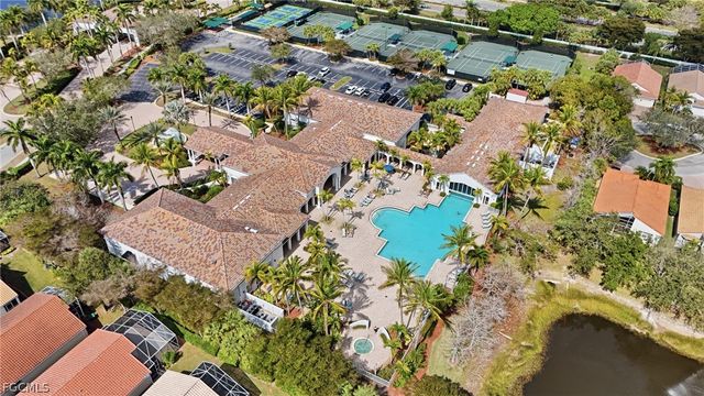 9004 Springview LOOP, Estero, FL 33928