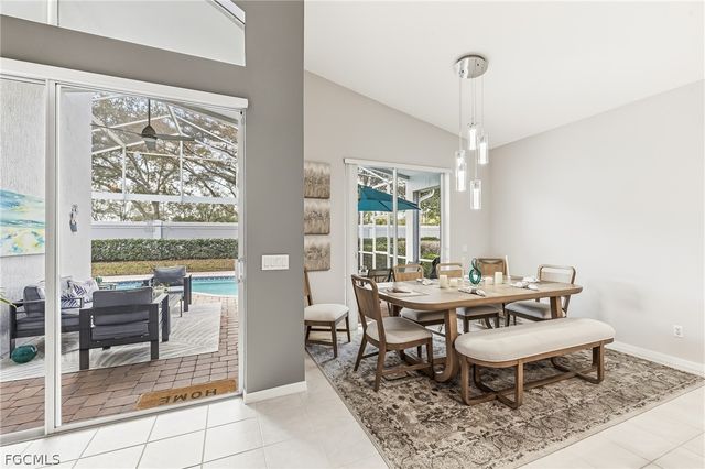 9004 Springview LOOP, Estero, FL 33928