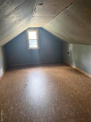 766 E Bundy Avenue, Flint, MI 48505