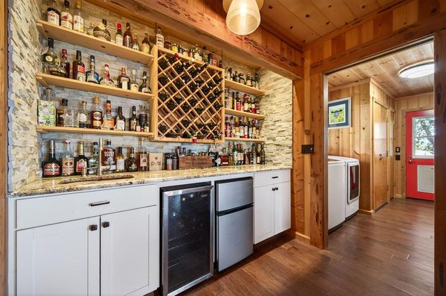 19736 Jesus Maria Rd, Mokelumne Hill, CA 95245