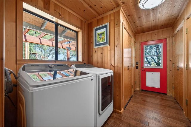 19736 Jesus Maria Rd, Mokelumne Hill, CA 95245