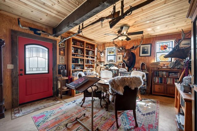 19736 Jesus Maria Rd, Mokelumne Hill, CA 95245