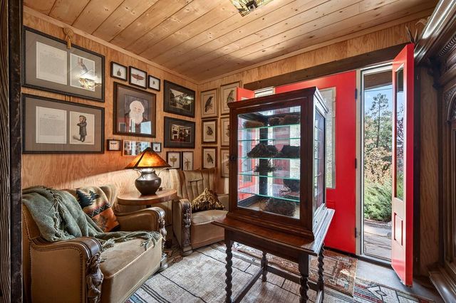 19736 Jesus Maria Rd, Mokelumne Hill, CA 95245