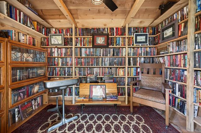 19736 Jesus Maria Rd, Mokelumne Hill, CA 95245