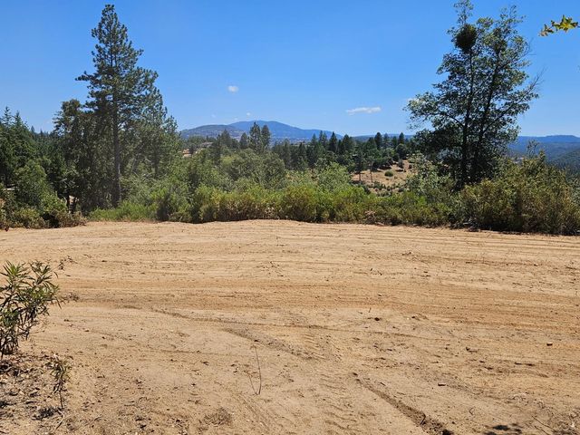 19736 Jesus Maria Rd, Mokelumne Hill, CA 95245