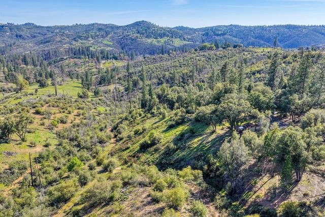 19736 Jesus Maria Rd, Mokelumne Hill, CA 95245