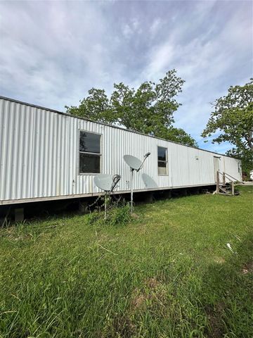 318 4th Street, San Leon, TX 77539