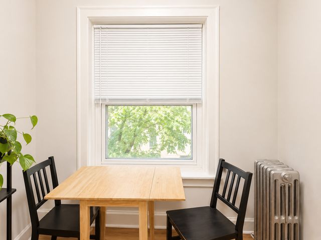 1635 W Morse Avenue 304, Chicago, IL 60626