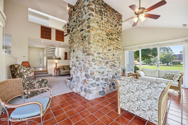205 Austin Point Drive, Washington, NC 27889