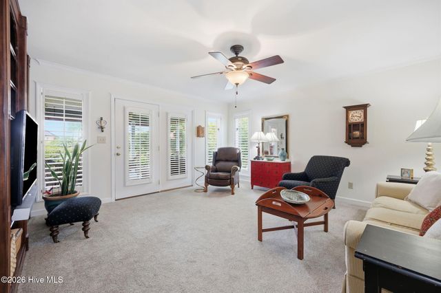 205 Austin Point Drive, Washington, NC 27889