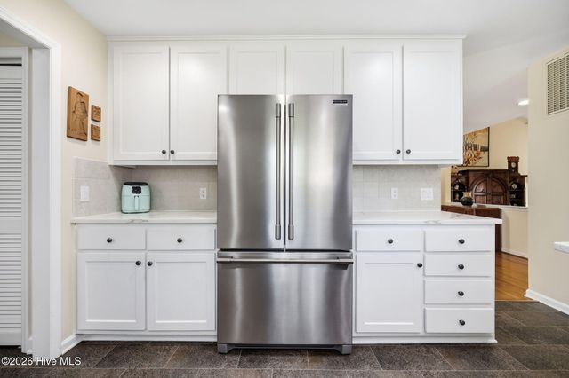 205 Austin Point Drive, Washington, NC 27889