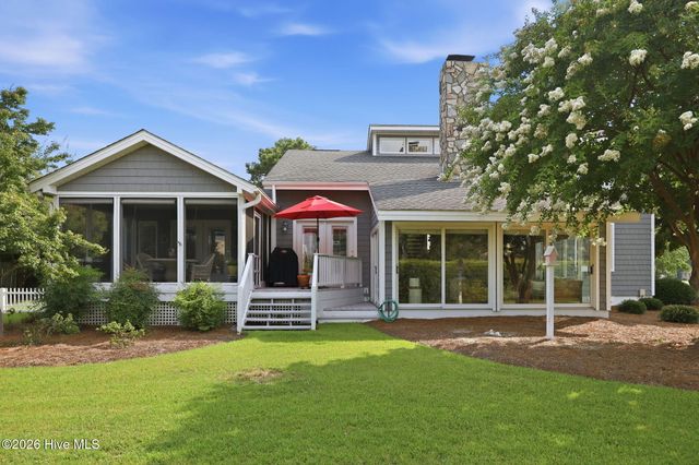 205 Austin Point Drive, Washington, NC 27889
