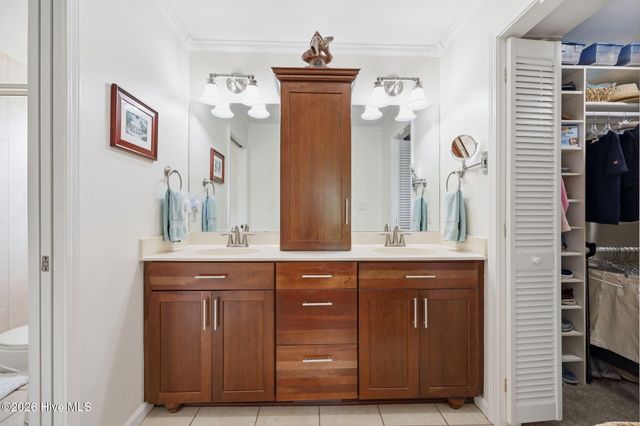 205 Austin Point Drive, Washington, NC 27889