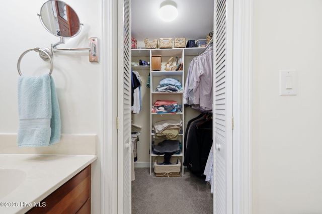 205 Austin Point Drive, Washington, NC 27889