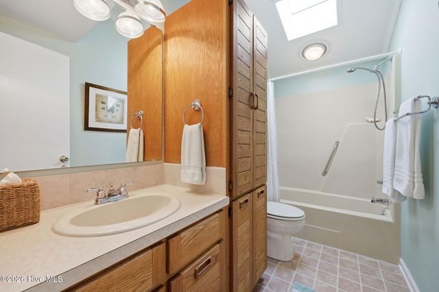 205 Austin Point Drive, Washington, NC 27889