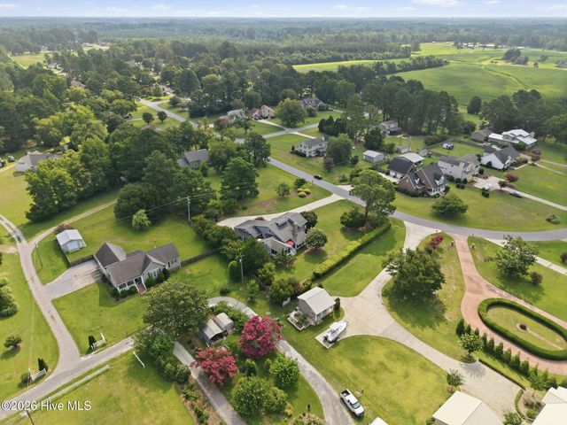 205 Austin Point Drive, Washington, NC 27889