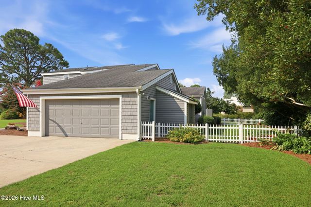 205 Austin Point Drive, Washington, NC 27889