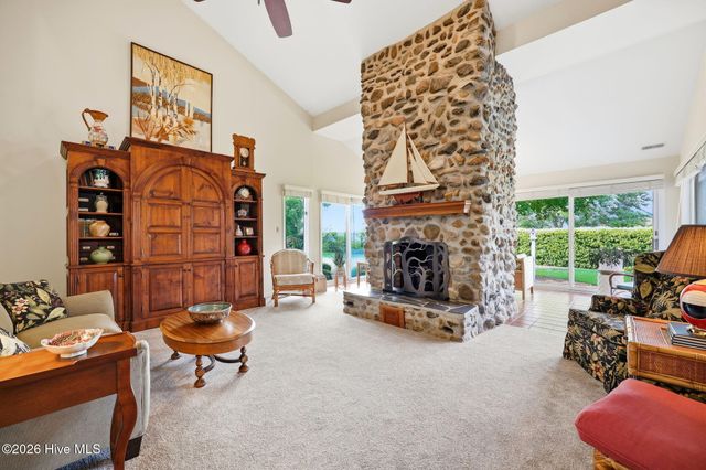 205 Austin Point Drive, Washington, NC 27889
