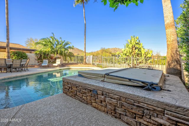 4610 E MONTE Way, Phoenix, AZ 85044