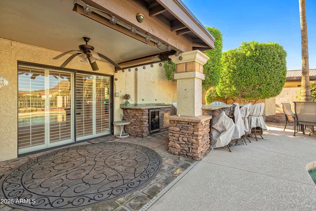 4610 E MONTE Way, Phoenix, AZ 85044