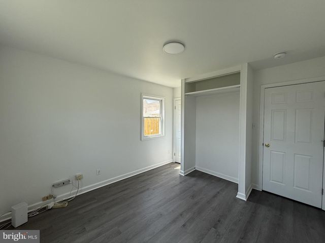 103 COLFAX DR, Manassas Park, VA 20111