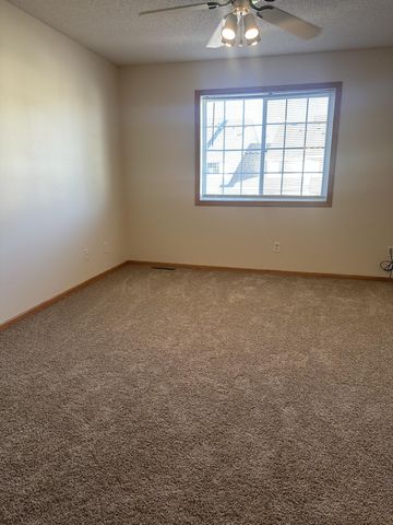 2248 Affirmed Drive, Shakopee, MN 55379