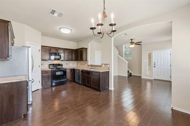 142 Sierra Rose LOOP, Georgetown, TX 78626