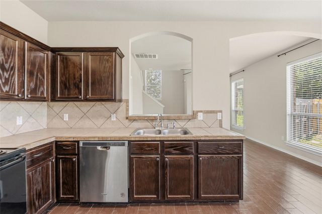 142 Sierra Rose LOOP, Georgetown, TX 78626