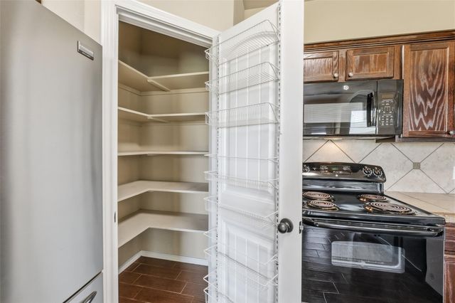 142 Sierra Rose LOOP, Georgetown, TX 78626