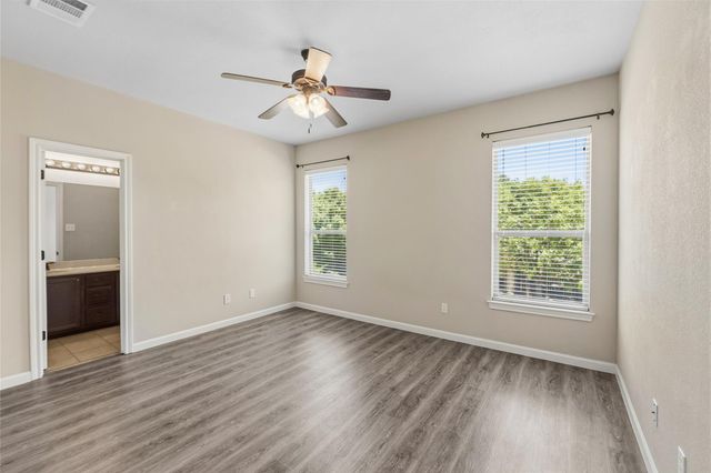 142 Sierra Rose LOOP, Georgetown, TX 78626