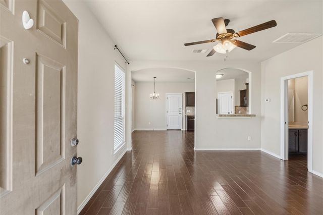 142 Sierra Rose LOOP, Georgetown, TX 78626