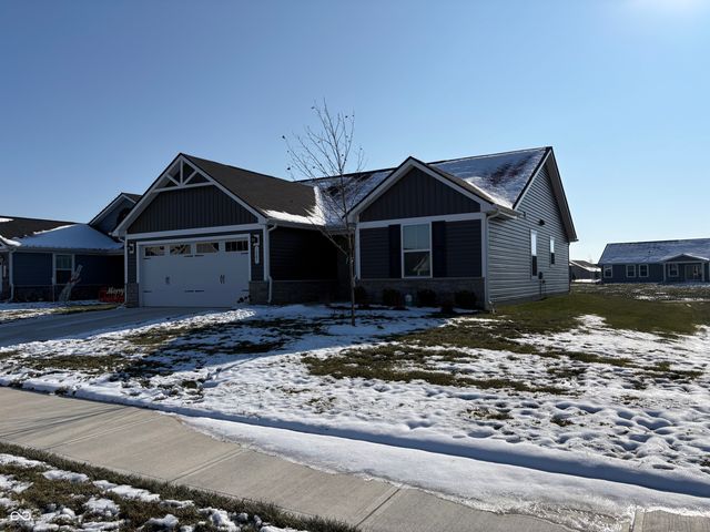1247 Maumee Court, Greenfield, IN 46140