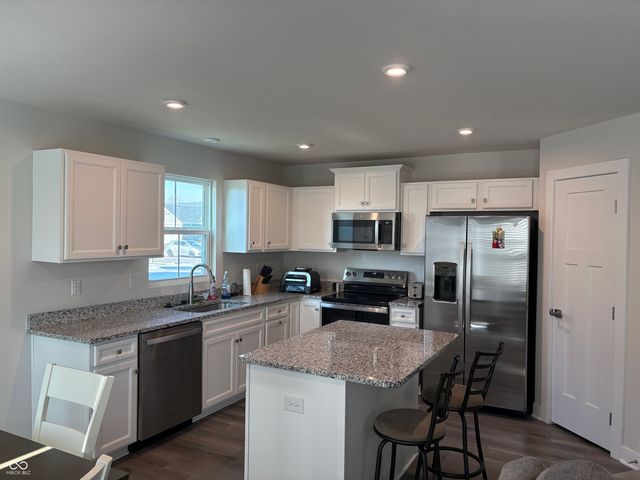 1247 Maumee Court, Greenfield, IN 46140