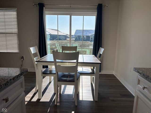 1247 Maumee Court, Greenfield, IN 46140