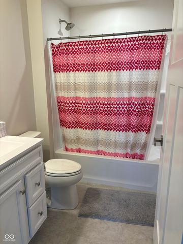 1247 Maumee Court, Greenfield, IN 46140