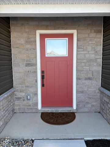 1247 Maumee Court, Greenfield, IN 46140